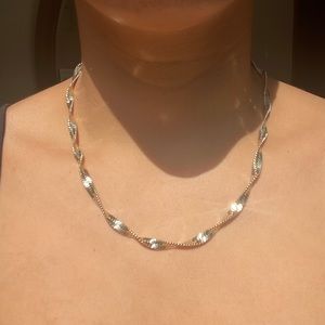 & Other Stories Twist Chain Gold Necklace